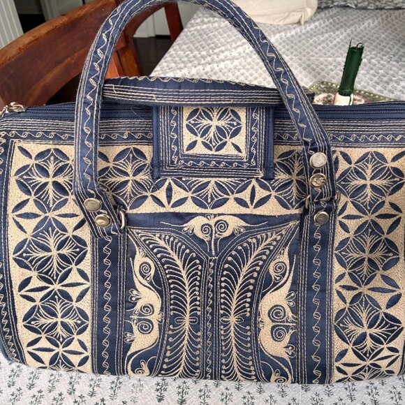 Banda Handbag - Picture 3 of 7